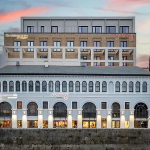 4* Hotel Moxy